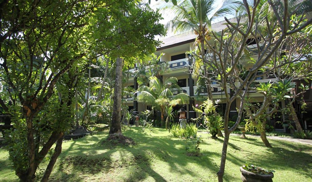 קוטה לומבוק Bakung Beach Resort מראה חיצוני תמונה