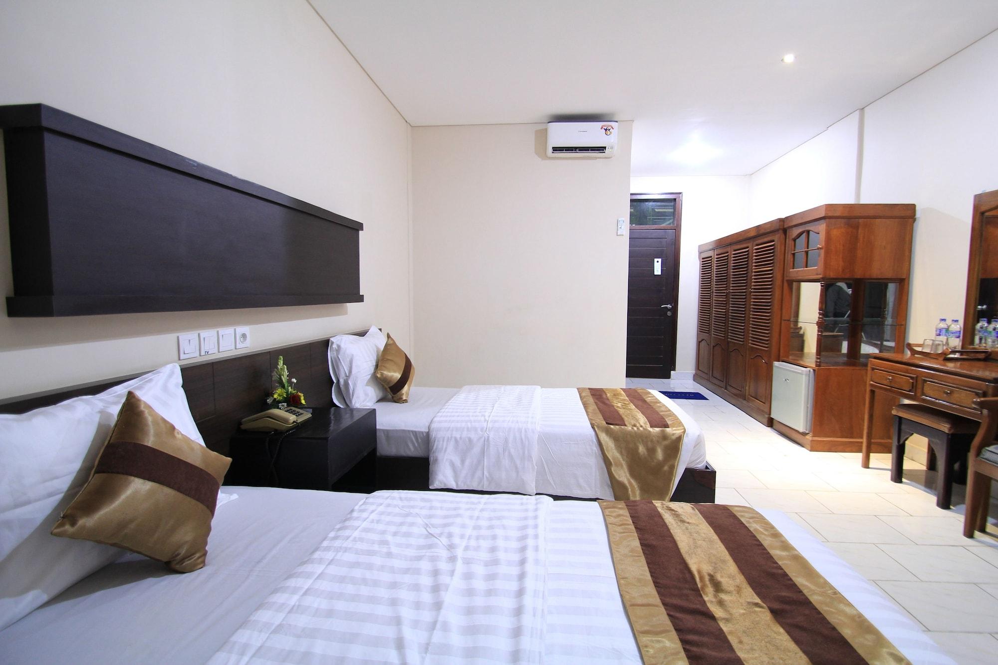 קוטה לומבוק Bakung Beach Resort מראה חיצוני תמונה