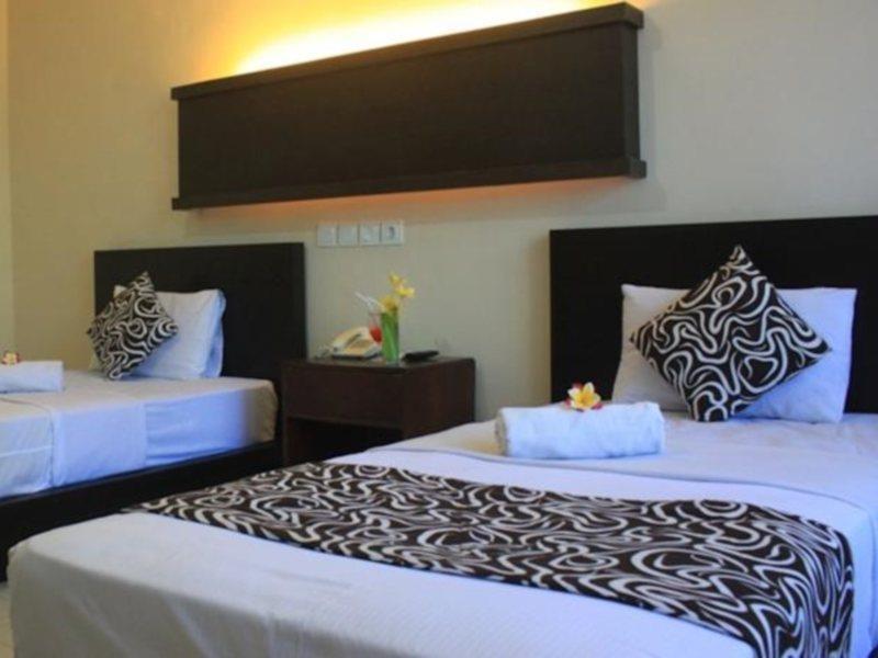 קוטה לומבוק Bakung Beach Resort מראה חיצוני תמונה