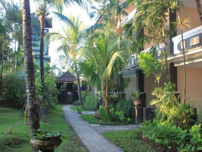 קוטה לומבוק Bakung Beach Resort מראה חיצוני תמונה