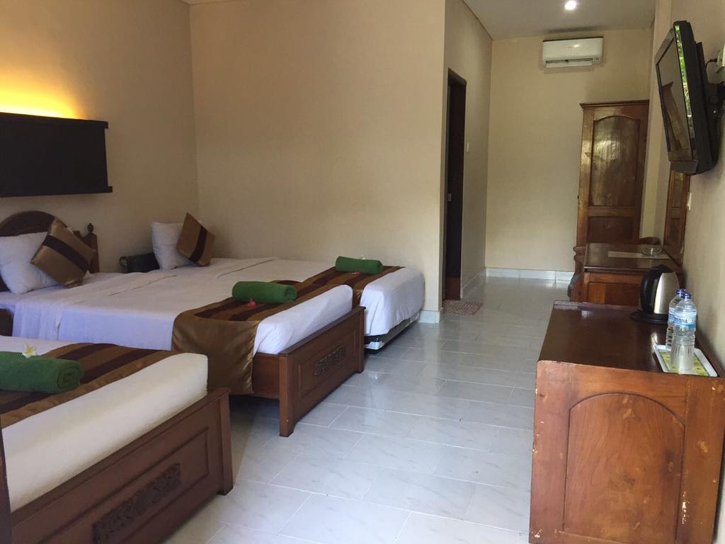 קוטה לומבוק Bakung Beach Resort מראה חיצוני תמונה