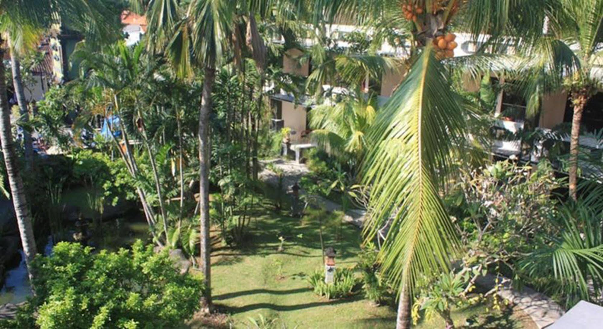 קוטה לומבוק Bakung Beach Resort מראה חיצוני תמונה